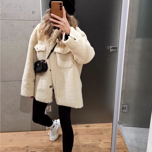 White teddy Sherpa jacket - Picture 2 of 5